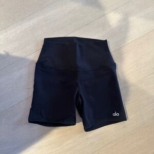 Alo biker shorts